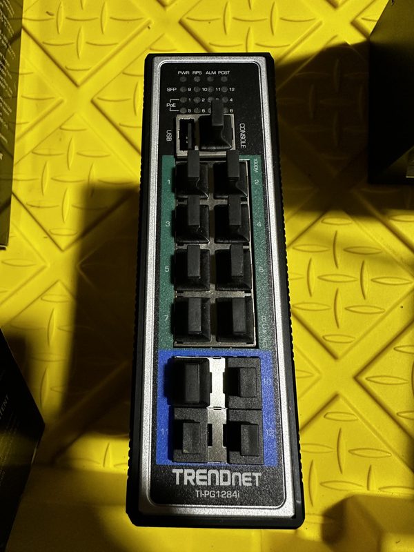Коммутатор TI-PG1284I