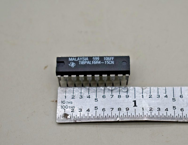 Микросхема TIBPAL16R4-15CN