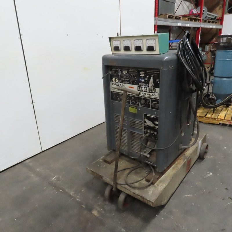 Сварочный аппарат Lincoln TIG-300/300