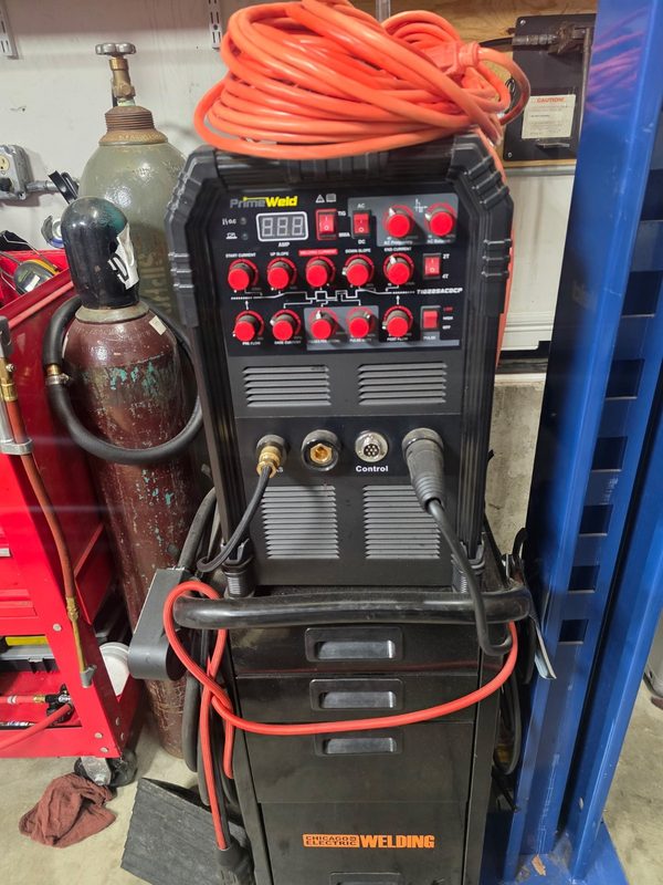 Сварочный аппарат TIG225X