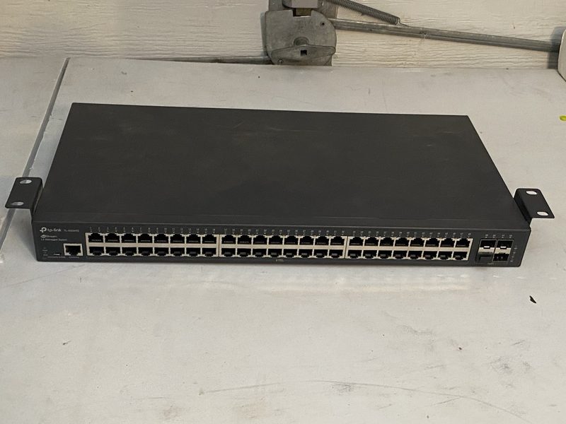 Коммутатор TP-Link TL-SG3452