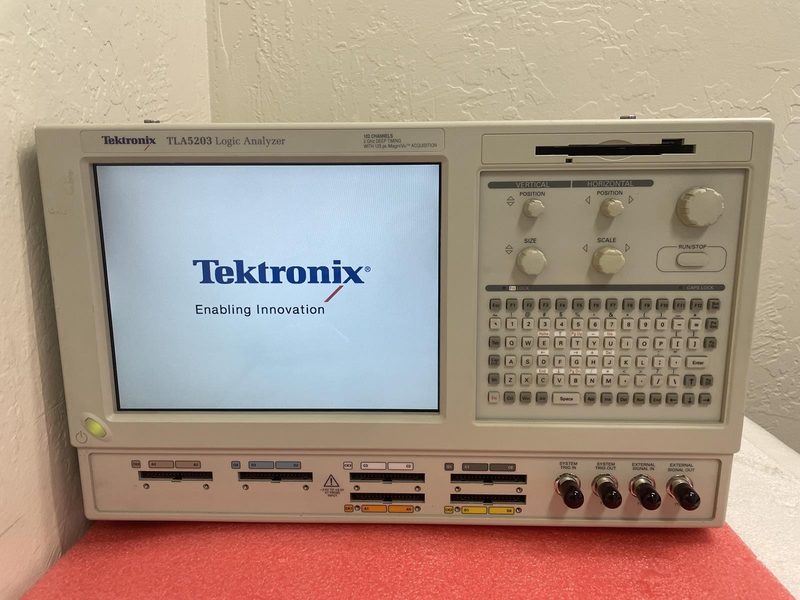 Логический анализатор Tektronix TLA5203