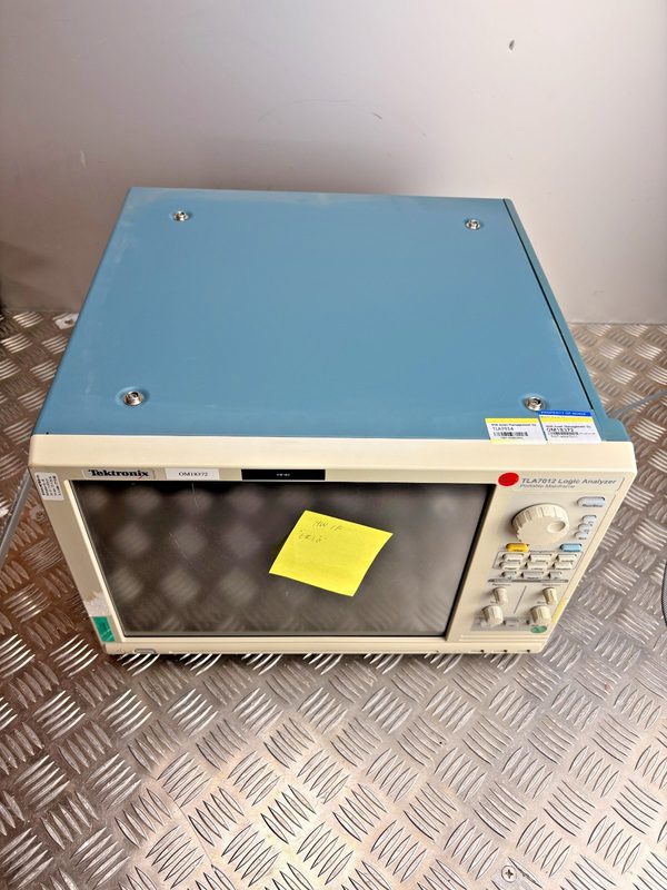 Логический анализатор Tektronix TLA7012