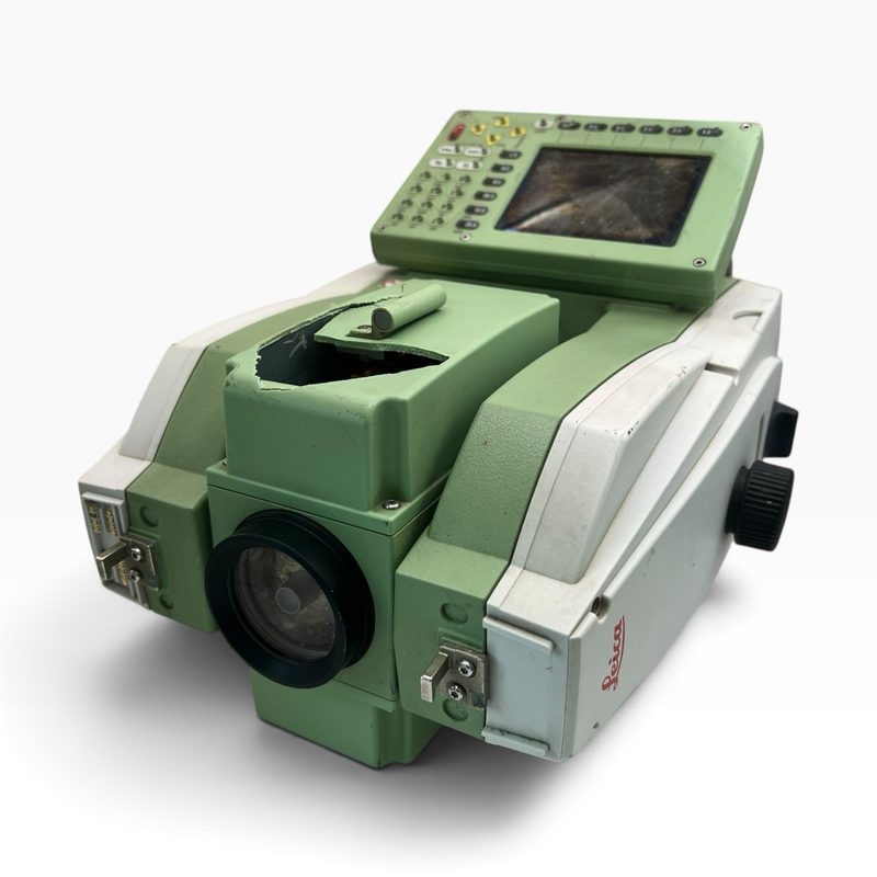 Тахеометр Leica TM30