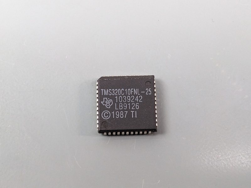 Микросхема TMS320C10FNL