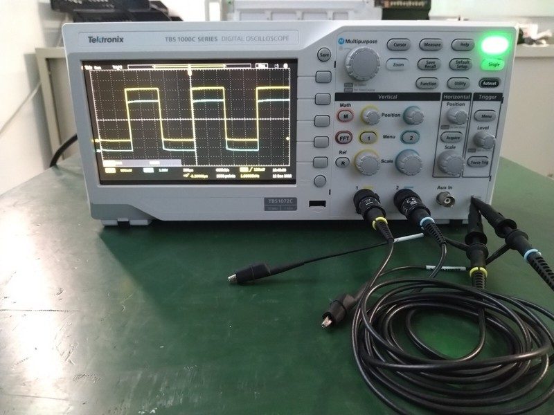 Осциллограф Tektronix TPP0100