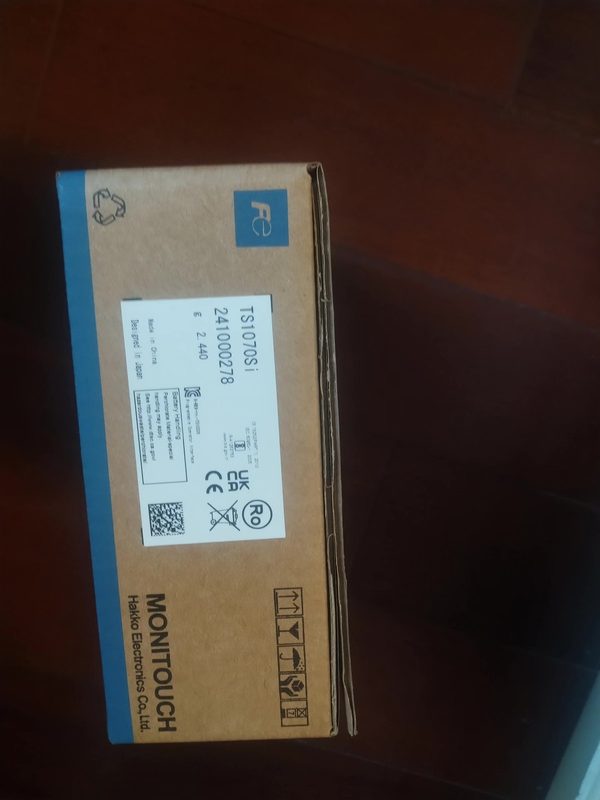 Панель оператора TS1070SI