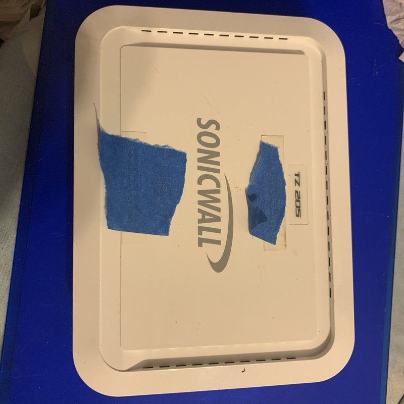 Межсетевой экран SonicWall TZ 205