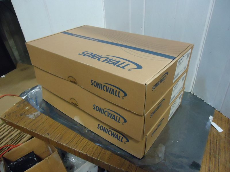 Межсетевой экран SonicWall TZ 215