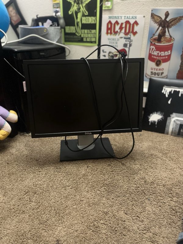 Монитор Dell U2311HB