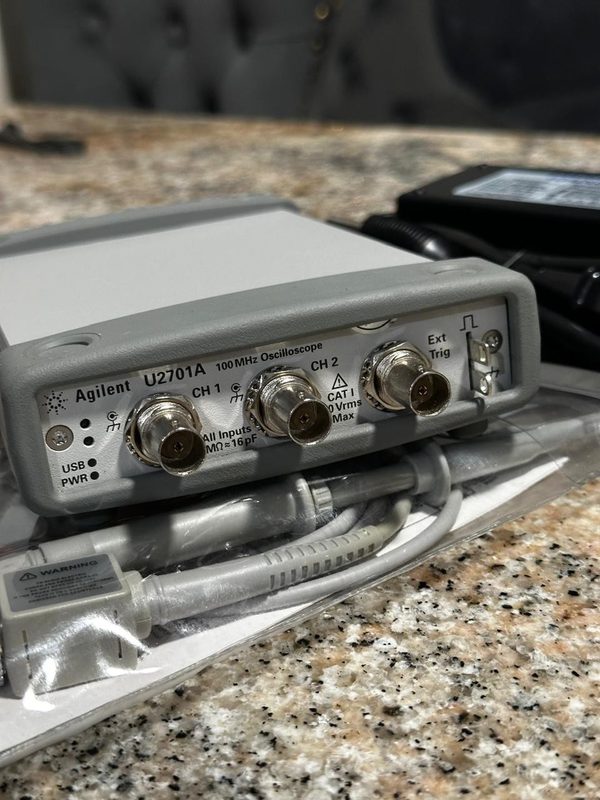 Осциллограф Keysight U2701A