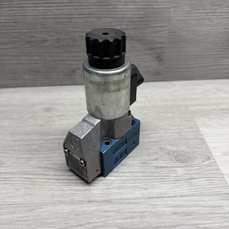 Пневмораспределитель Bosch Rexroth U36/420