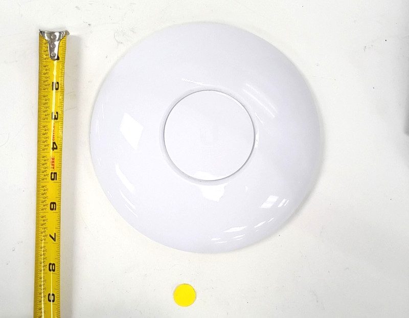 Точка доступа Ubiquiti U6-PRO