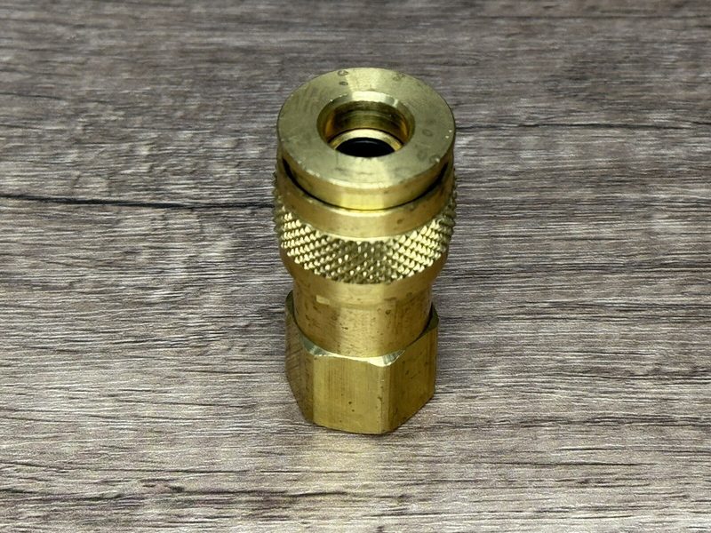 Быстроразъёмное соединение Parker UC-251-4FP