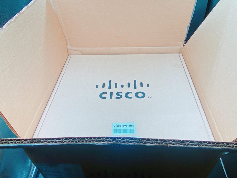 Cisco UC520-8U-4FXO-K9