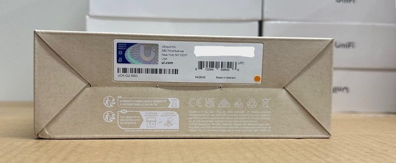Коммутатор Ubiquiti UCK-G2-SSD