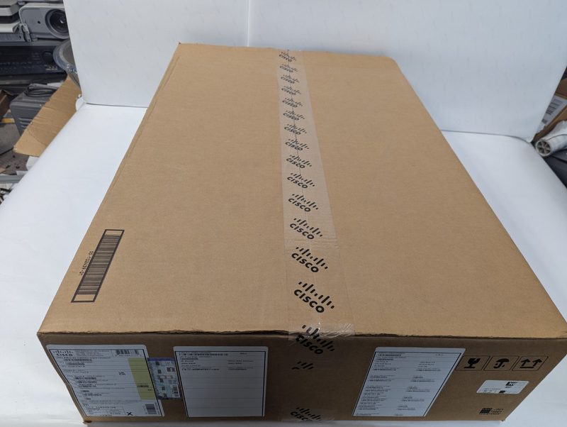Коммутатор Cisco UCS-FI-6536-U