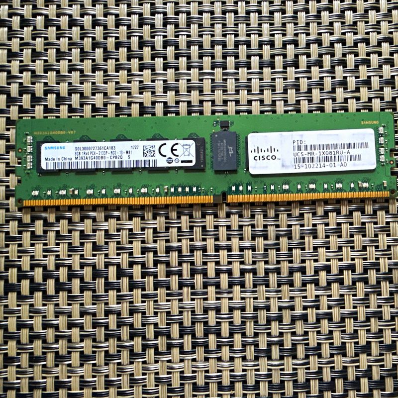 Модуль памяти Cisco UCS-MR-1X081RU-A