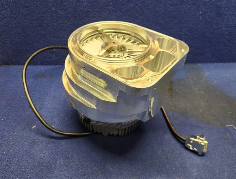 Насос Edwards UHV-160W