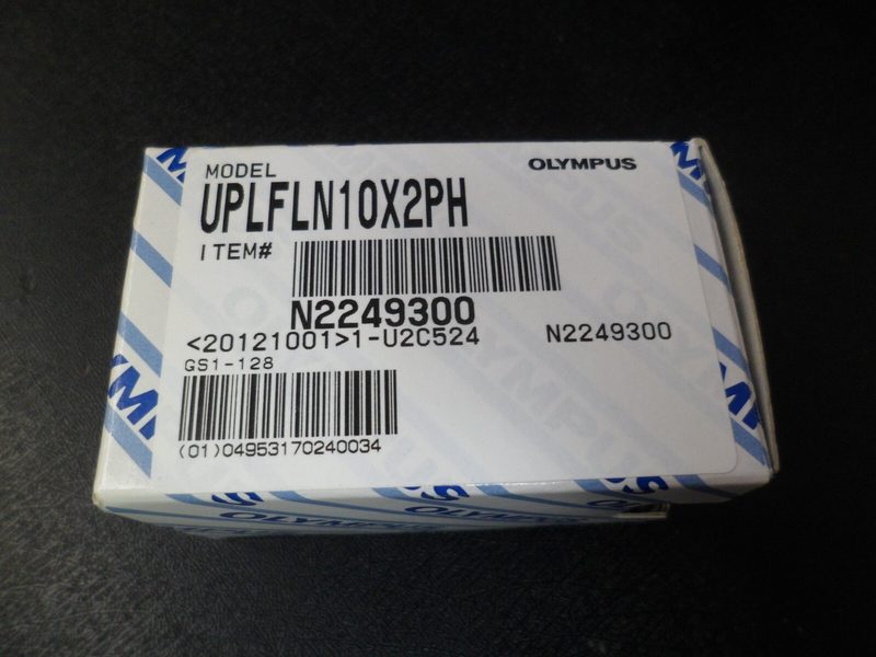 Объектив микроскопа UPLFLN10X2PH