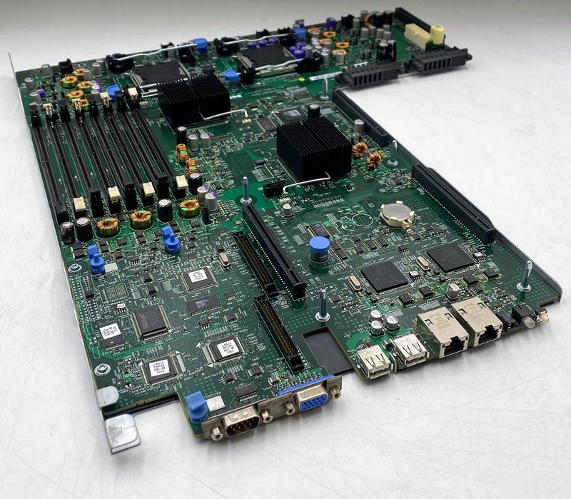 Материнская плата Dell UR033