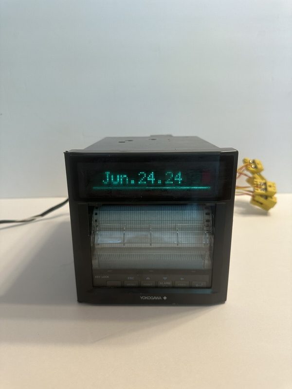 Датчик температуры Yokogawa UR1000
