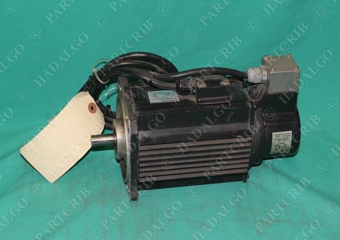 Серводвигатель Yaskawa USAREM-05YR13