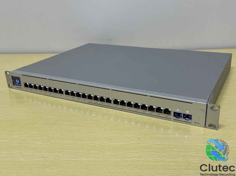Коммутатор Ubiquiti USW-ENTERPRISE-24-POE