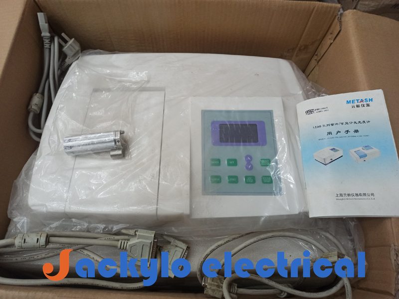 Спектрофотометр UV-5100B