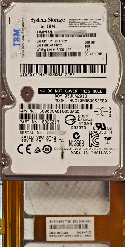 Блок питания IBM V7000