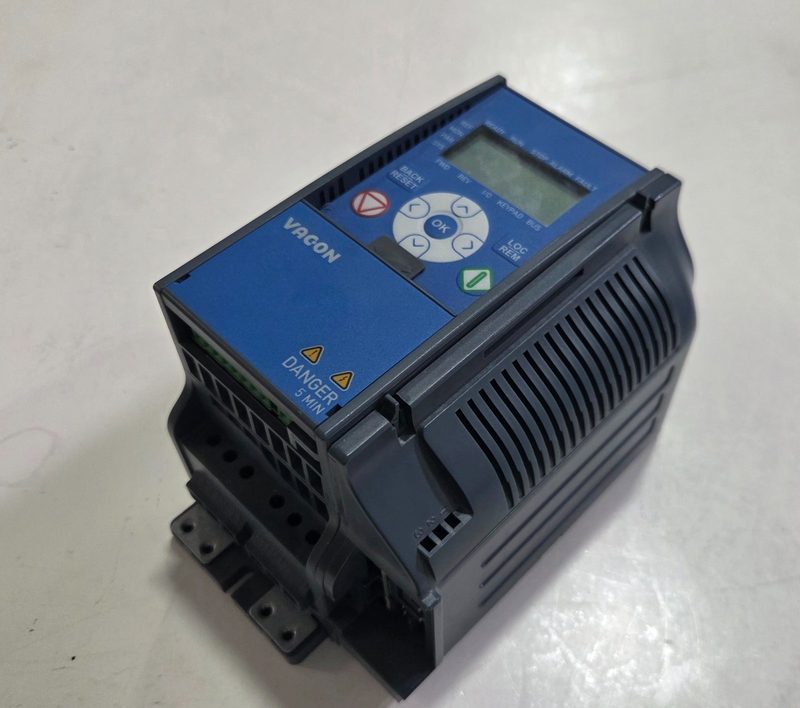 Частотный преобразователь VACON0020-3L-0003-2-R02