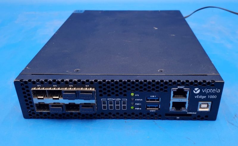 Маршрутизатор Cisco VEDGE-1000-AC