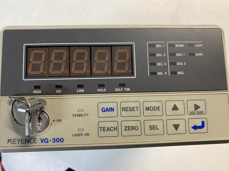 Фотоэлектрический датчик Keyence VG-300