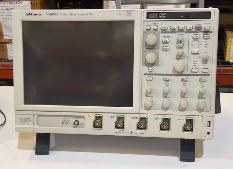 Анализатор Tektronix VM6000