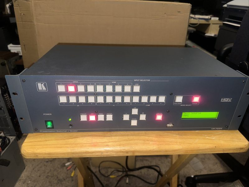 Видеокоммутатор Kramer VP-725N