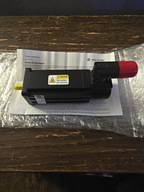 Серводвигатель Allen-Bradley VPL-A0631E-PK14AA