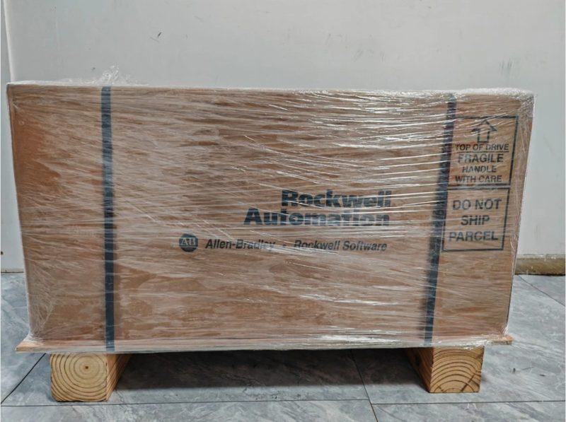 Серводвигатель Allen-Bradley VPL-B0633M-CK14AA