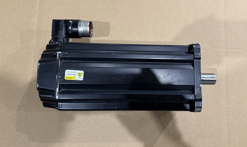 Серводвигатель Allen-Bradley VPL-B1654D-PK12AA