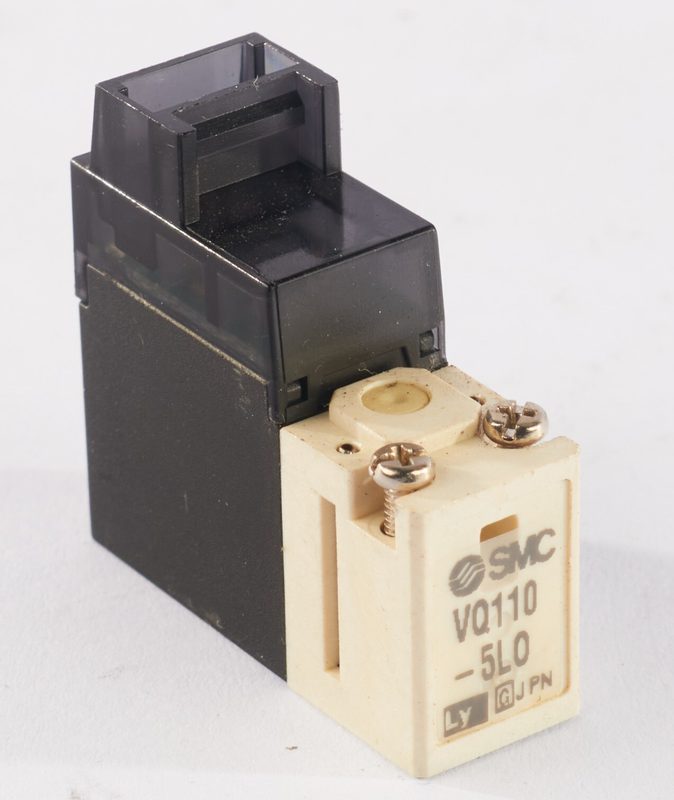 Электромагнитный клапан SMC VQ110-5LO