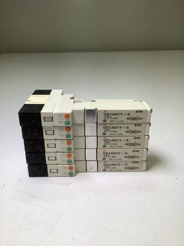 Электромагнитный клапан SMC VQ1A01Y-5