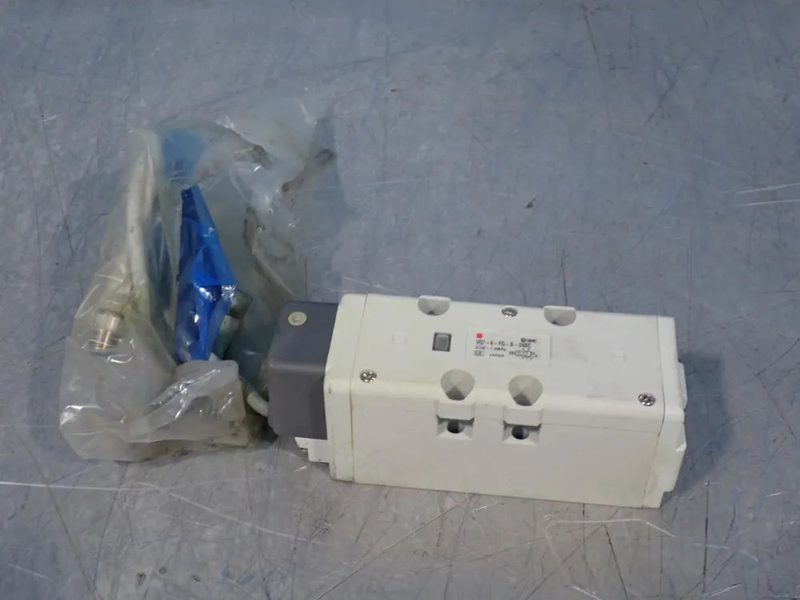 Электромагнитный клапан SMC VQ7-8-FG-S-3NSC