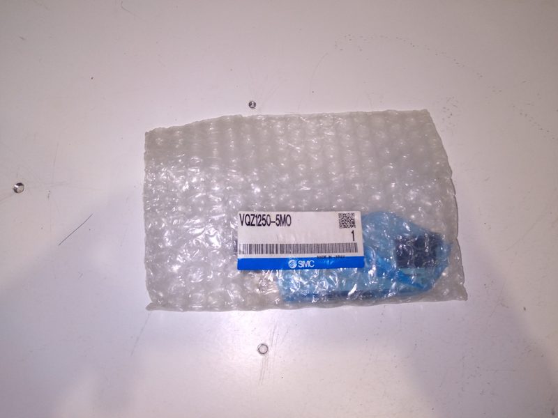 Электромагнитный клапан SMC VQZ1250-5MO
