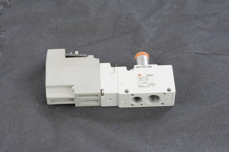 Пневмоклапан SMC VQZ212-5Y1-N7T-F