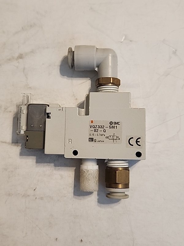 Электромагнитный клапан SMC VQZ332-5M-02