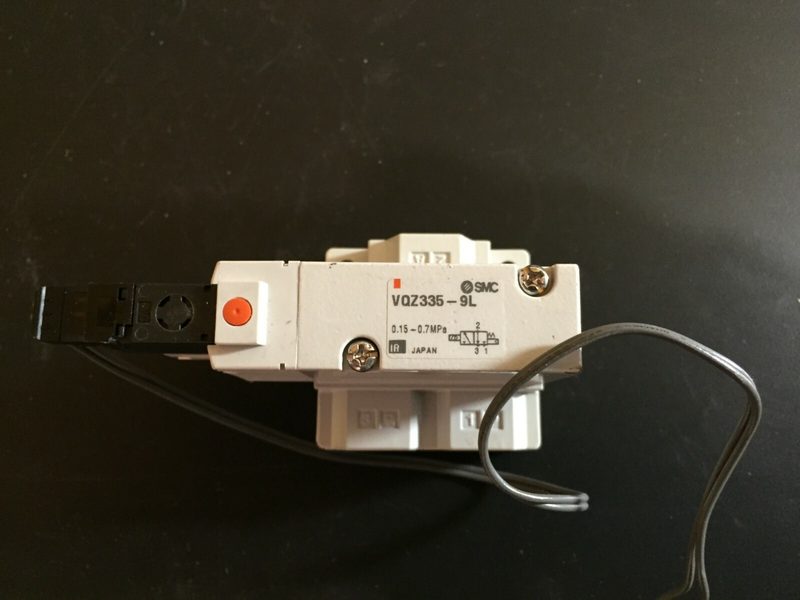 Электромагнитный клапан SMC VQZ335-9L
