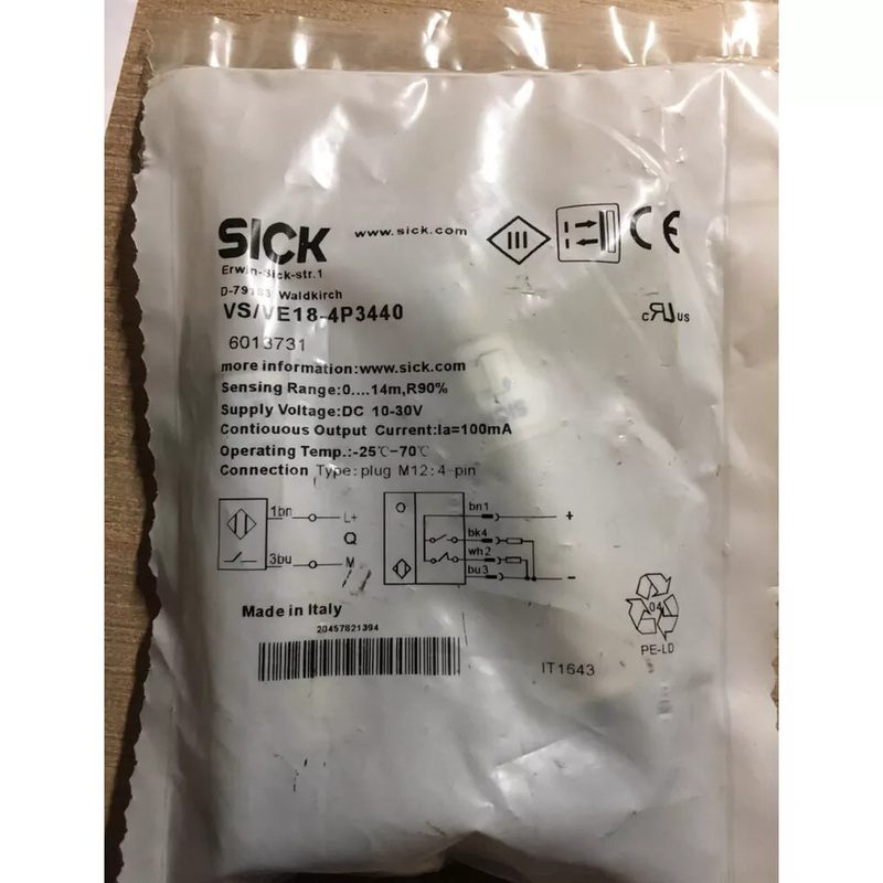 Фотоэлектрический датчик SICK VS/VE18-4P3440