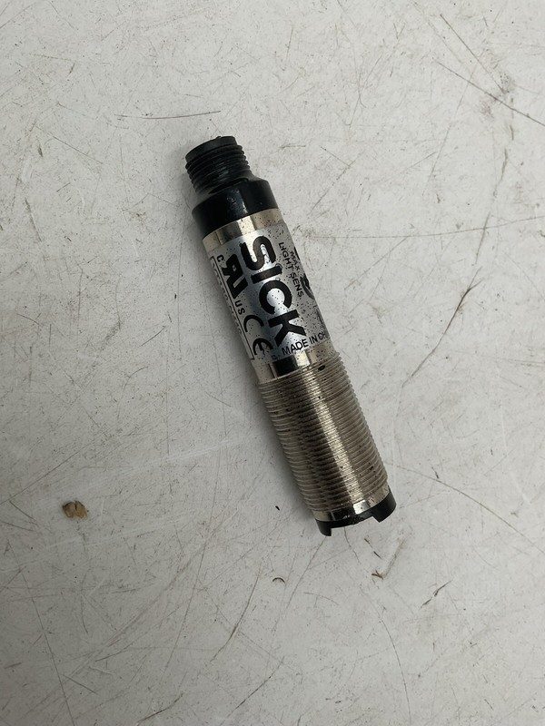 Датчик приближения SICK VT180-N440