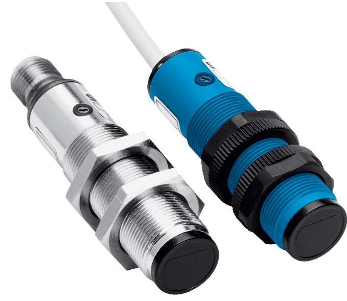 Датчик приближения SICK VTE18-3N2240