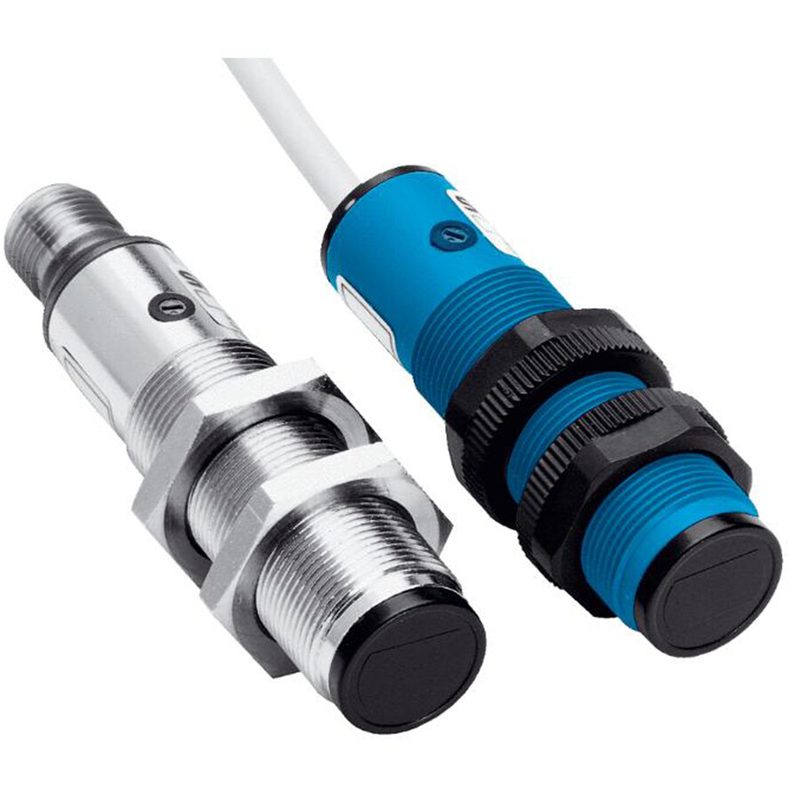 Датчик приближения SICK VTE18-3P8740