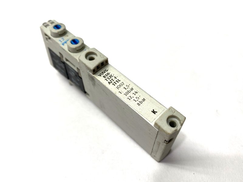 Электромагнитный клапан Festo VUVG-B10-T32C-AZT-F-1T1L